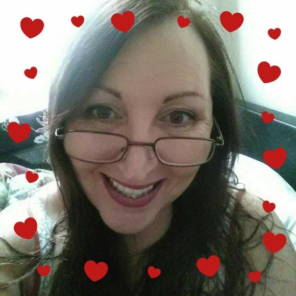 Hello and Welcome to my corner of Poshmark! - Picture 1 of 13